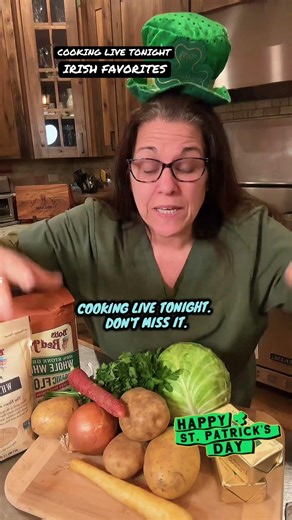 🍀 ERIN GO BRAGH! Irish Favorites LIVE Cooking Class starts SOON! Join me at 8pm EST for