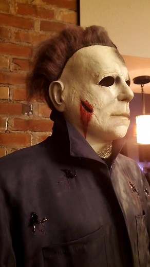 Creating a Michael Myers Mannequin for Halloween