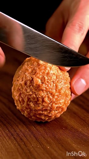 Wait For The Chocolate Burst 🤯#shorts #asmr #satisfying #chocolate #food #viral #oddlysatisfying