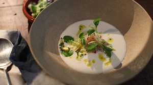 Prawn ajo blanco