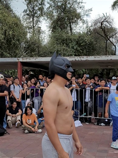 Batalla épica en la uni: se armó la batalla | humor IPN