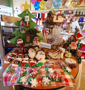 Local Gift Guide, Day 6: Personalized Ornaments