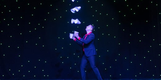 International Pigeon Forge juggler inducted into International Juggler’s Hall of Fame