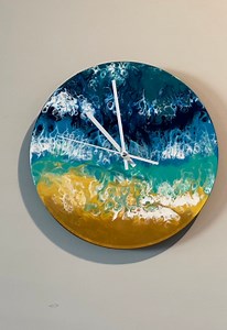 Custom Fluid Art Made Into a Clock- Acrylic Paint Pour on Vinyl Record - Etsy