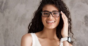 Óculos de grau tem validade? Oftalmologista esclarece se está na hora de trocar o seu