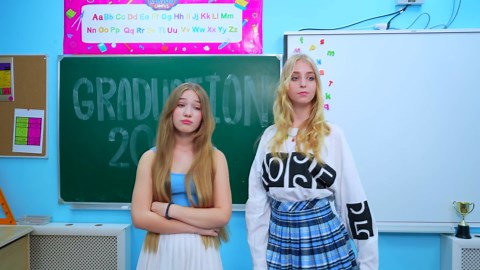 Bande-annonce 🔥 Défi sur le campus : 24 heures, nous disons seulement oui | KiKiDo Campus France