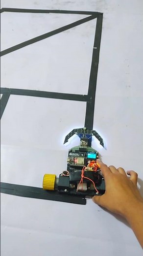 Line Follower Robot using PID with Precise Path Planning #linefollowingrobot #lfr