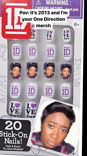 Yasmine Sahid on Instagram: "I cried when I got the One Direction Alarm Clock"