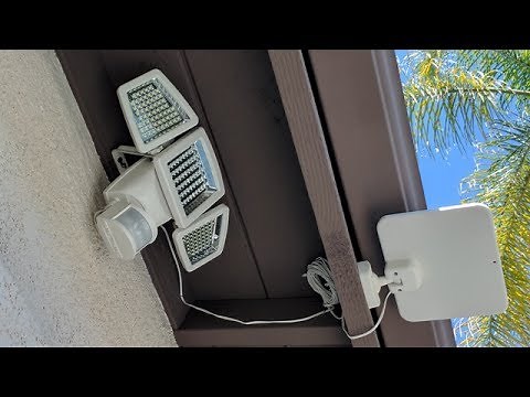 Home repair security install security lights Sunforce led solar by froggy
