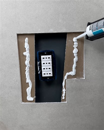 672K views · 795 reactions | Seamless Drywall Patch | Magic Hands Creations | Facebook