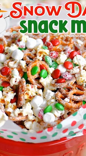 168K views · 909 reactions | Snow Day Snack Mix is a cozy, sweet, and...