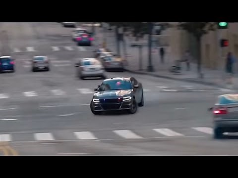 Jim Street drifts swat charger | Best swat scene | Netflix series: SWAT