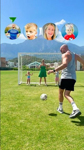 FAMILY SHOOTING BATTLE! 🤩⚽️😱