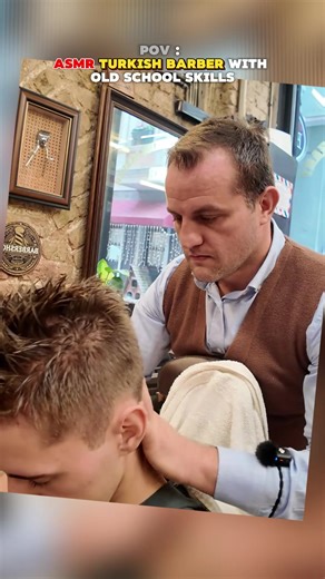 He's a Turkish 3rd Generation barber who still works in a traditional, old school way: scissors, razor, fire, massage... full treatment. #asmr #haircut #shave #turkishbarber #sleep
