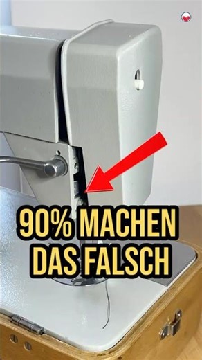 Pfaff 90/96: Deshalb fällt der Lampendeckel ab ❌ #shorts #pfaff #nähmaschine #pfafflampendeckel