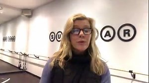 Hi Everyone! Today’s #Weekend Workout is being brought to you by @Slimvance. Our workout today is focused on alignment and posture. These 5 key moves are part of a BEACH BARRE workout where all you need is a chair or counter to hold onto. When you have better posture and stand taller, you feel slimmer, and more confident. But because like many of you Im focusing on eating better for a better body I want to tell you about something I’m trying. Slimvance is a brand new weight loss supplement avail