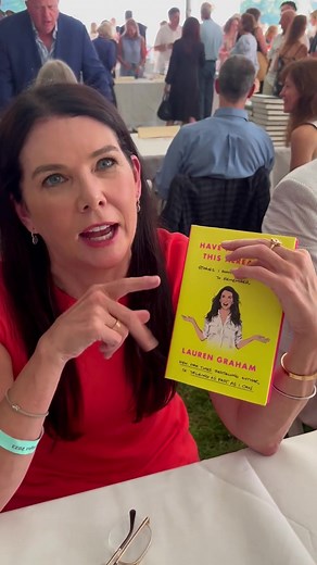 The Beauty and Talent of Lauren Graham | Gilmore Girls Star