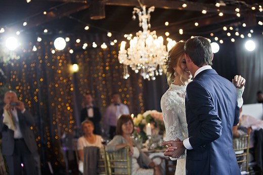 30 Romantic French Wedding Songs