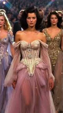 Supermodel Era ✨ 90s Catwalk Fashion Show