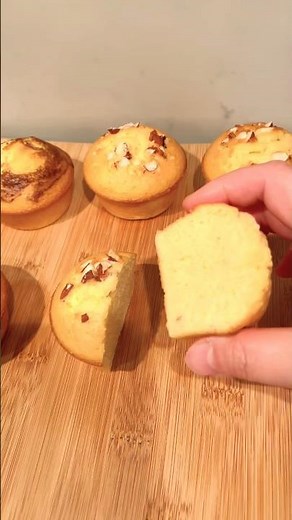 Easy 3-Ingredient Muffin Recipe (No Butter, No Milk) #shortsfeed #baking
