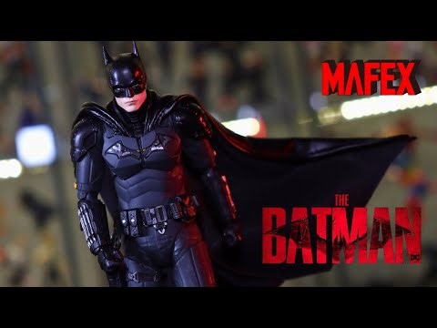 Mafex 188 The Batman DC Comics Figure Review