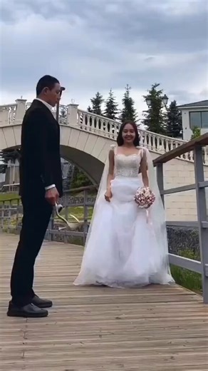 Bitches complain that being married means they have to cook and clean. Meaning they don't want a man who will not let them be pigs. Yes you have to clean and no you can't order doordash for every meal. But they skip the marriage part and do all of this as a single mom.