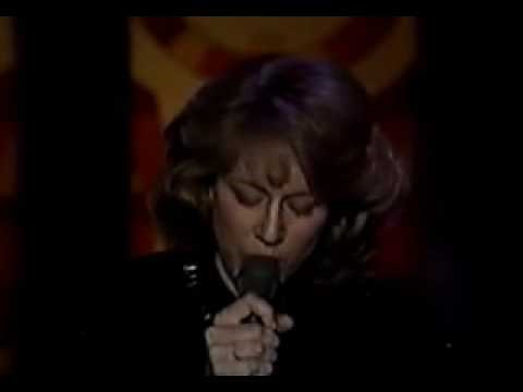 Jennifer Warnes & Harry Belafonte - Skin To Skin