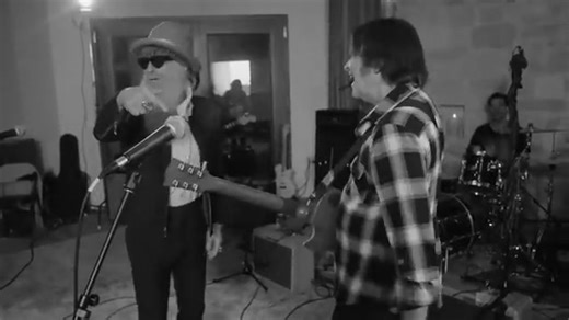 John Fogerty and Billy Gibbons Jam Session | Dave's Videos 2