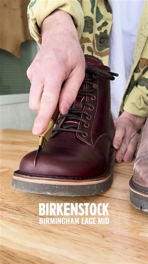 rose_anvil (@rose_anvil)’s video of birkenstocks