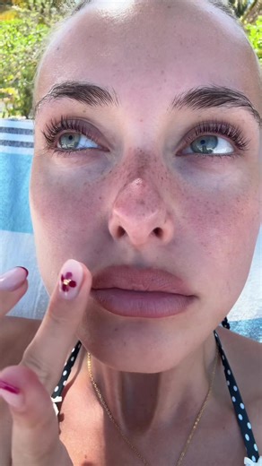 Beachy Makeup Look with Maybelline