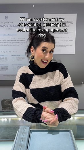 Gorgeous Oval Solitaire Engagement Rings | Popular Styles