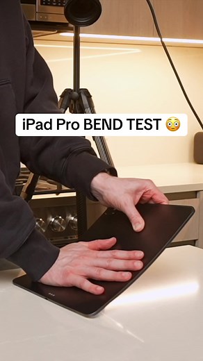 iPad Pro Bend Test: Thinner Yet Strong? #Apple #iPadPro #Test