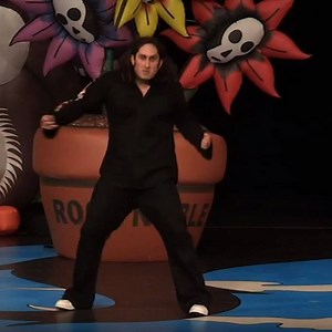 "Like an amateur dramatics production of Face/Off" | Ross Noble
