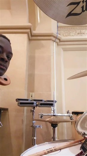 ephy (@ephy_.x)’s videos with original sound - ephy