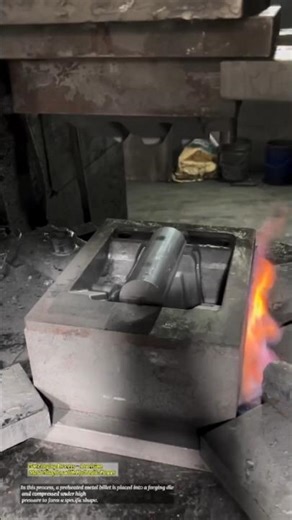 Hot Forging Process – Precision Metal Shaping with Hydraulic Power