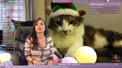 Huge balloons from a vintage livestream of Alinity😍🎈 | Celebrities & Balloons