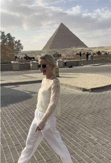 Exploring the Pyramids of Cairo: A Journey Through Egypt