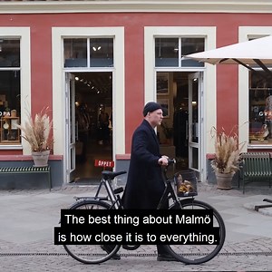 Yay! 🥳🥇 Malmö has been selected to be Sweden's student city of the year! The prize is handed out by the Swedish National Union of Students. It is a great demonstration of how the city and the University, together with students, work hard to make Malmö a city where you as a student can feel at home - before, during and after your studies. 🙌 | Malmö University