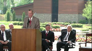 383K views · 13K reactions | It was such an honor for us to have former President George H.W. Bush speak at the dedication of the Billy Graham Library in Charlotte, NC, in 2007. I will never forget the tender, heartfelt thoughts he shared about my father—or the way that his personal faith in God was evident through the words he spoke. Take a few minutes to watch... | Franklin Graham | Facebook