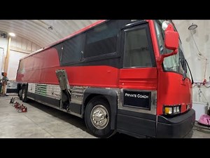 Mci bus electrical trouble shooting when marker light come on with brake lights.