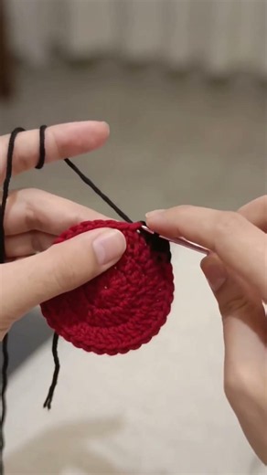 How to crochet a perfect circle #crochet #crochettutorial #crocheting #crochetforbeginners #crochet