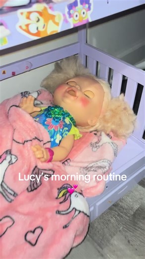 Lucy’s Vintage Baby Alive Morning Routine