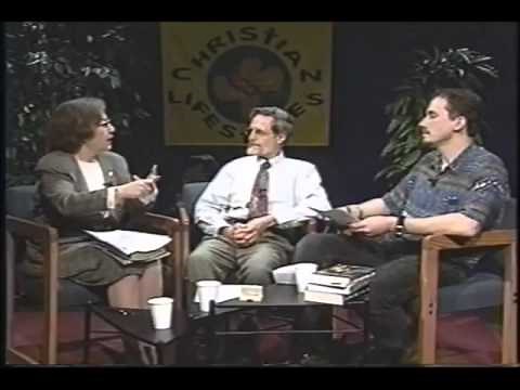 Former Catholic Priests and Nuns Testify of Conversion to Christianity