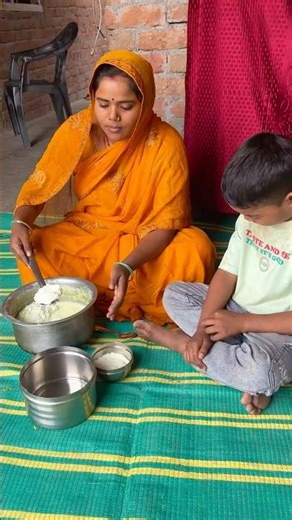 कीर्ति ने दादू को खिलाया नमक डालकर दही #ytshorts #bhakti #shorts #shortsfeed #shortvideo #short