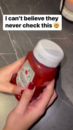 17M views · 50K reactions | The correct way lifehack! #reels #lifehacks | Lifehack Reels | Facebook