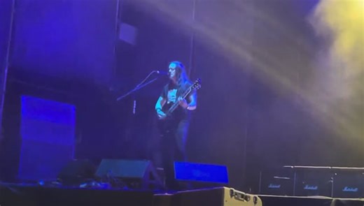 MASTODON Recruits YouTuber BEN ELLER For 'Tool Live In The Sand' Festival Performance