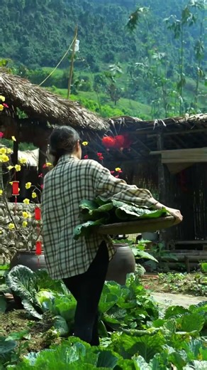 17-Year-Old Single Mom – Part 107 #build #harvesting #farmlife #garden #survival