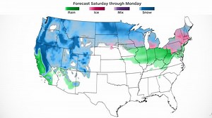 Record heat in the South as West sees heavy rain and snow