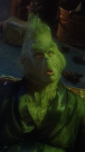 Prime Movies on Instagram: "Jim Carrey spent 92 days in full Grinch makeup, with two-hour sessions to apply it each morning and another hour to remove it at night. He later joked that the experience turned him into a “Zen Master” from all the time spent in the chair. 🎥: Dr. Seuss' How the Grinch Stole Christmas"