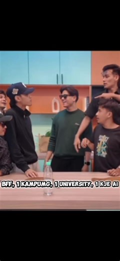 Vibe lagu suara mcm amrie..😊 love konten asslah..🫰🏻 best lucu2 nie😆🥰full video yt:ai asslah #asslah #harryazrul #amriezaidi #dausbatjo #fyp